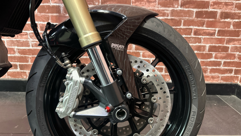 Ducati Monster 1100 Evo ABS DTC